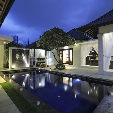 Blue Marlin Legian Villa Exteriör bild