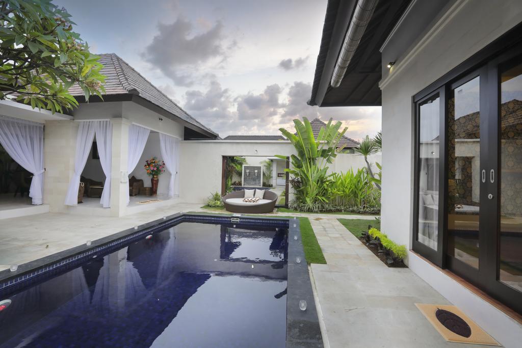 Blue Marlin Legian Villa Exteriör bild